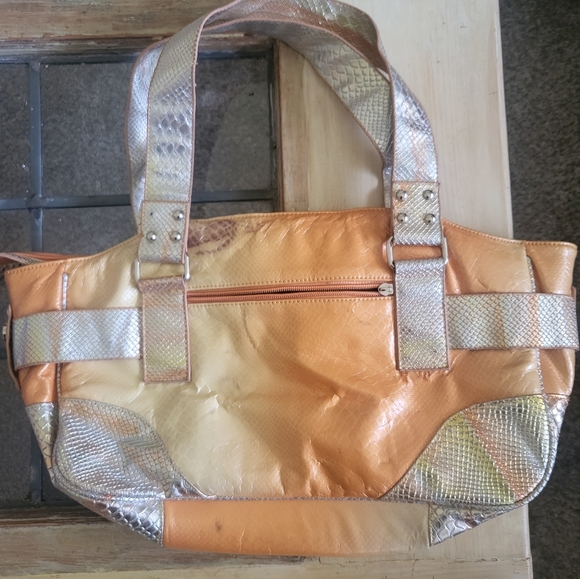 Handbag - Picture 5 of 7